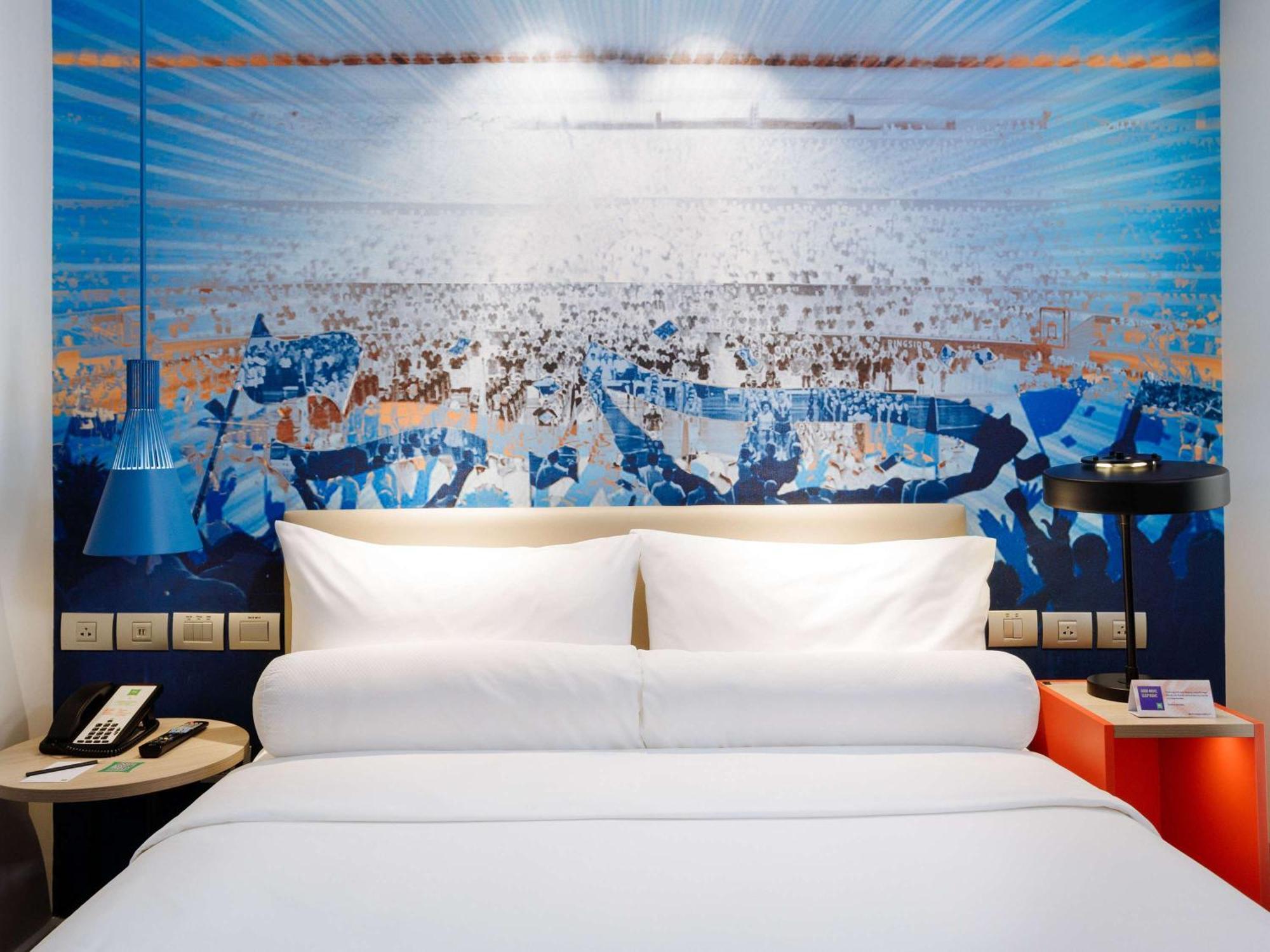 Ibis Styles Manila Araneta City ケソンシティ エクステリア 写真