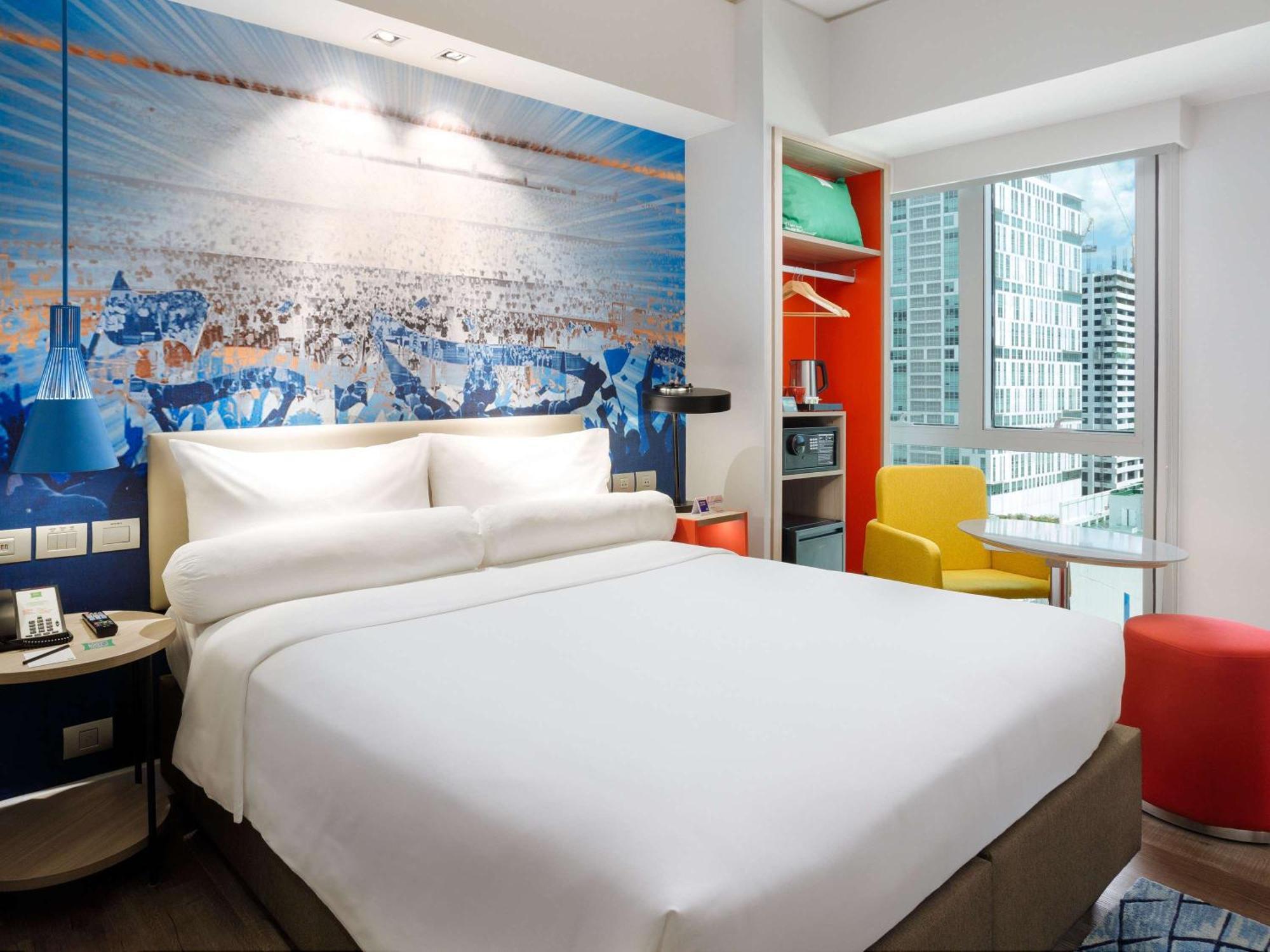 Ibis Styles Manila Araneta City ケソンシティ エクステリア 写真